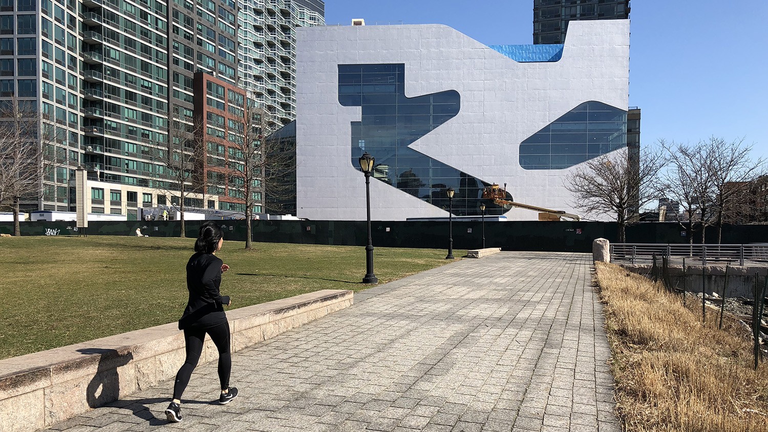 https://s3.us-east-2.amazonaws.com/steven-holl/uploads/projects/project-images/StevenHollArchitects_HPL_Feb28-2018_WH.jpg https://s3.us-east-2.amazonaws.com/steven-holl/uploads/projects/project-images/StevenHollArchitects_HPL_Feb28-2018_WH.jpg