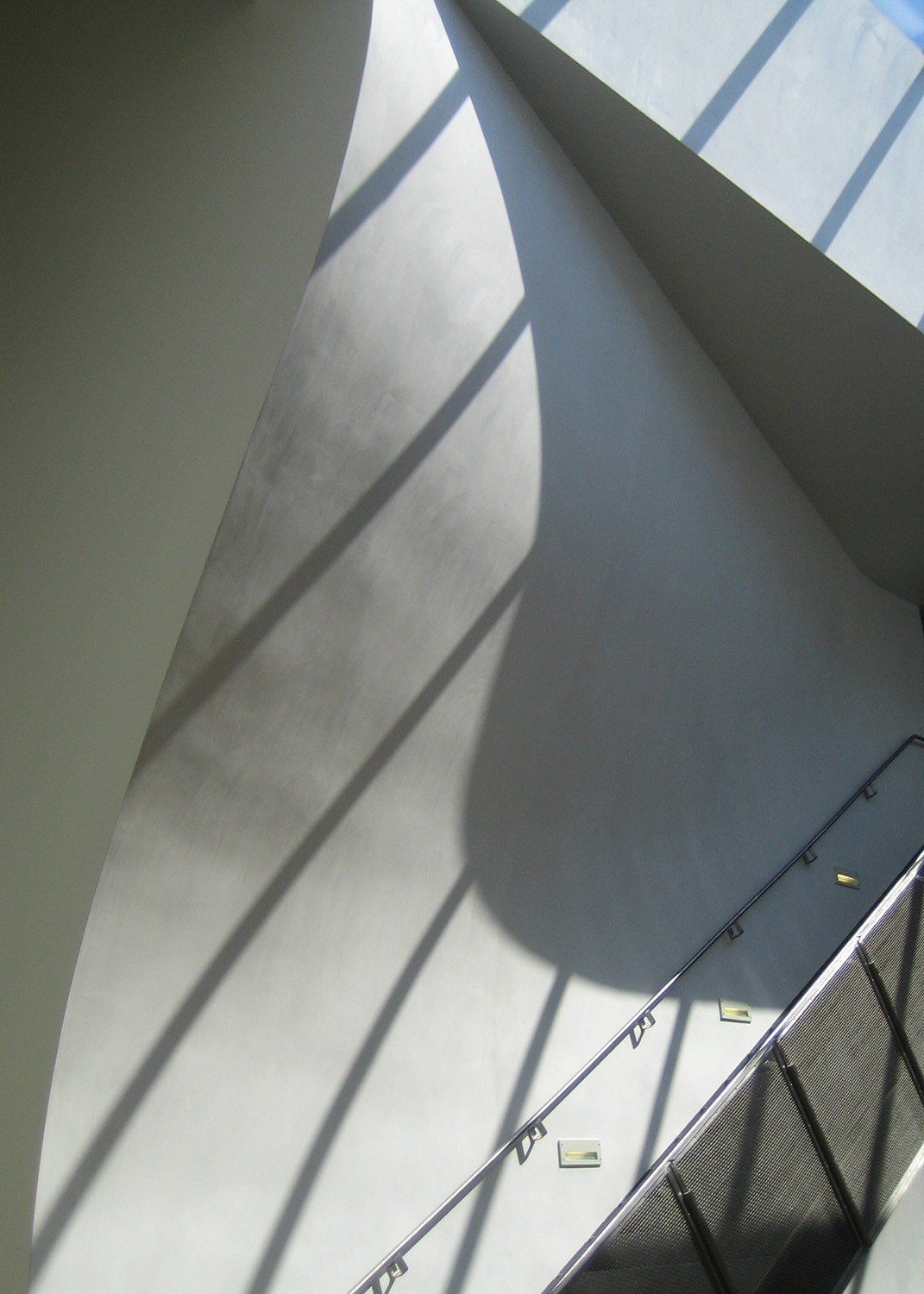 https://s3.us-east-2.amazonaws.com/steven-holl/uploads/projects/project-images/StevenHollArchitects_InteriorStairDetail_WV.jpg https://s3.us-east-2.amazonaws.com/steven-holl/uploads/projects/project-images/StevenHollArchitects_InteriorStairDetail_WV.jpg