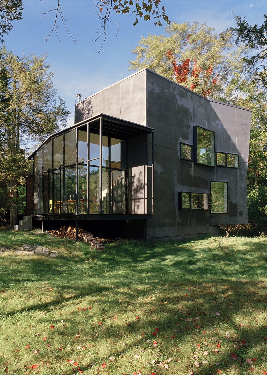 https://s3.us-east-2.amazonaws.com/steven-holl/uploads/projects/project-images/StevenHollArchitects_LittleTesseract_-10_WV.jpg https://s3.us-east-2.amazonaws.com/steven-holl/uploads/projects/project-images/StevenHollArchitects_LittleTesseract_-10_WV.jpg