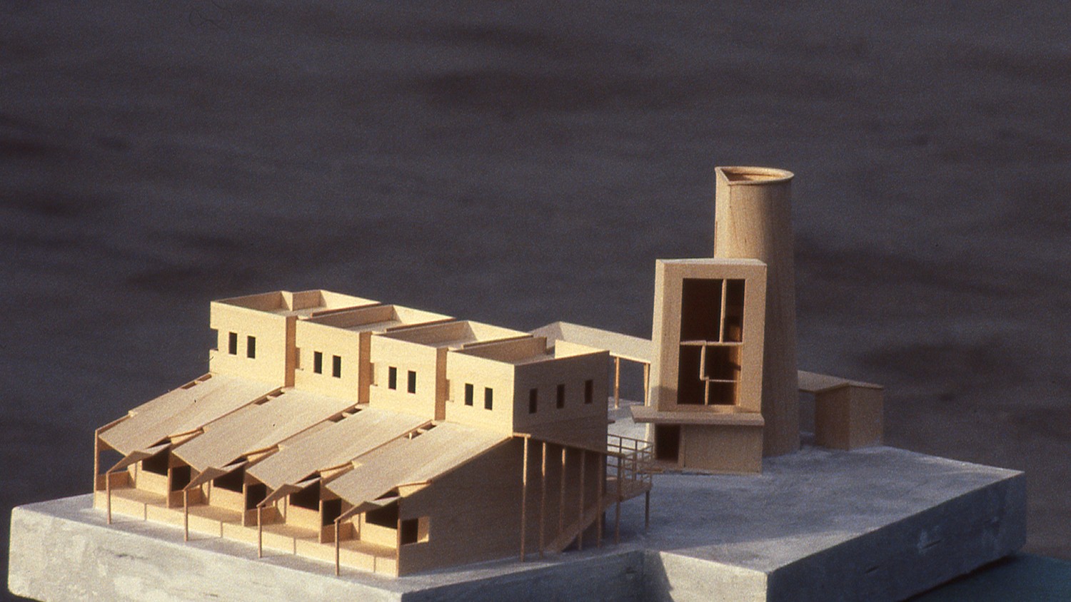 https://s3.us-east-2.amazonaws.com/steven-holl/uploads/projects/project-images/StevenHollArchitects_Ludlow_Model_WH.jpg https://s3.us-east-2.amazonaws.com/steven-holl/uploads/projects/project-images/StevenHollArchitects_Ludlow_Model_WH.jpg