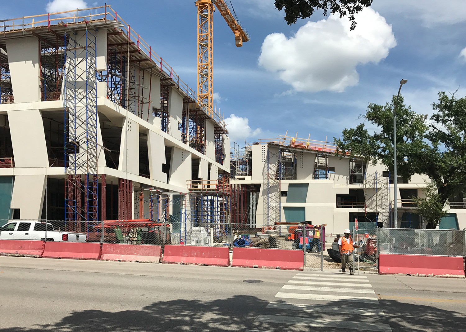 https://s3.us-east-2.amazonaws.com/steven-holl/uploads/projects/project-images/StevenHollArchitects_MFAH_SHA_construction1_WV.jpg https://s3.us-east-2.amazonaws.com/steven-holl/uploads/projects/project-images/StevenHollArchitects_MFAH_SHA_construction1_WV.jpg