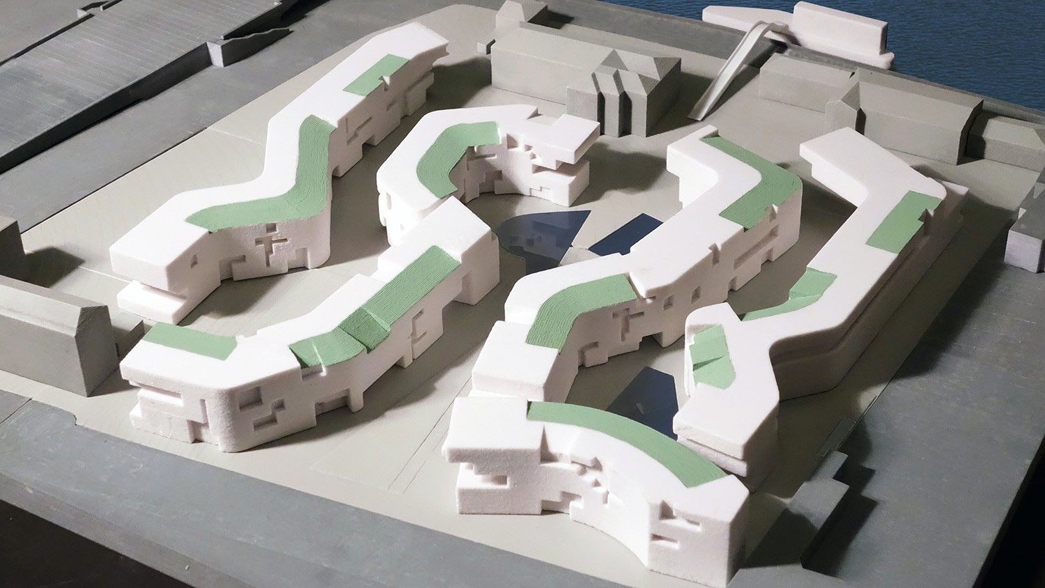 https://s3.us-east-2.amazonaws.com/steven-holl/uploads/projects/project-images/StevenHollArchitects_MGI_SHA-Moscow-SpatialRibbons_1_WH.jpg https://s3.us-east-2.amazonaws.com/steven-holl/uploads/projects/project-images/StevenHollArchitects_MGI_SHA-Moscow-SpatialRibbons_1_WH.jpg