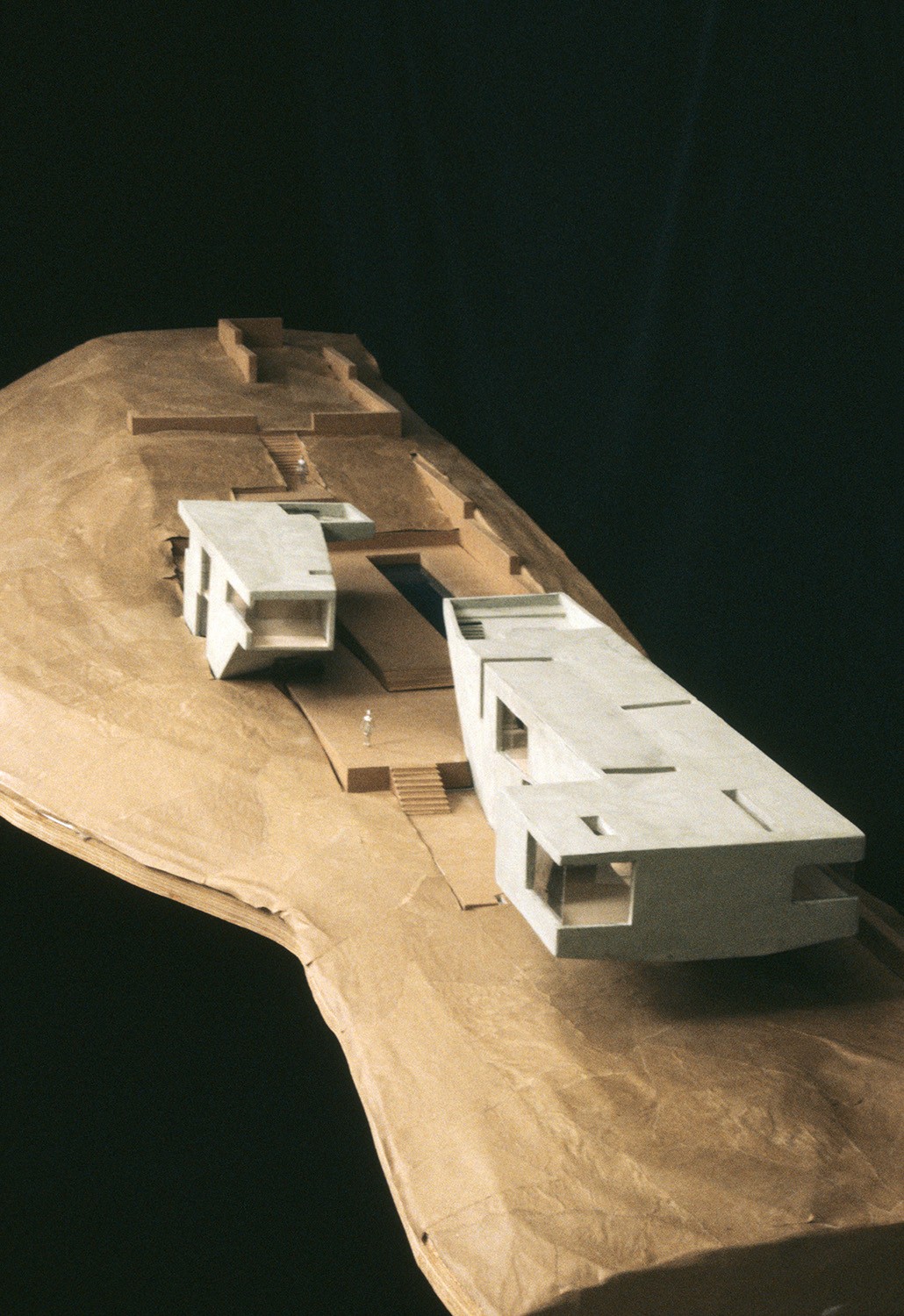 https://s3.us-east-2.amazonaws.com/steven-holl/uploads/projects/project-images/StevenHollArchitects_Oceanic_OceanicRetreatmodel2_WV.jpg https://s3.us-east-2.amazonaws.com/steven-holl/uploads/projects/project-images/StevenHollArchitects_Oceanic_OceanicRetreatmodel2_WV.jpg