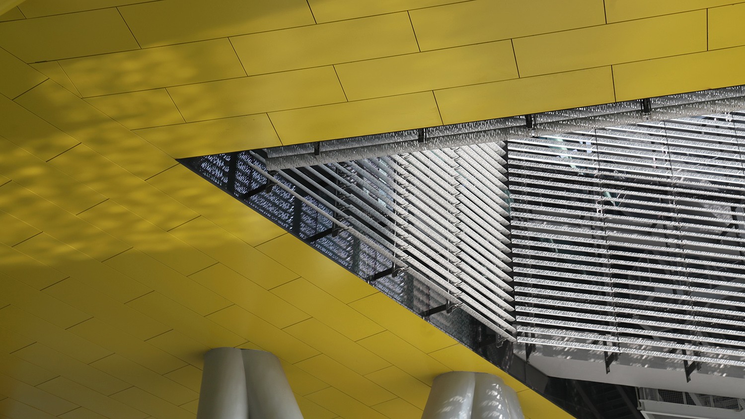 https://s3.us-east-2.amazonaws.com/steven-holl/uploads/projects/project-images/StevenHollArchitects_Vanke_IMG_1609-med_WH.jpg https://s3.us-east-2.amazonaws.com/steven-holl/uploads/projects/project-images/StevenHollArchitects_Vanke_IMG_1609-med_WH.jpg