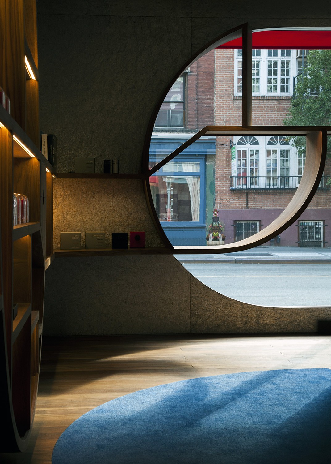 https://s3.us-east-2.amazonaws.com/steven-holl/uploads/projects/project-images/SusanWides_Malle_flat-rt.IMG_5555_WV.jpg https://s3.us-east-2.amazonaws.com/steven-holl/uploads/projects/project-images/SusanWides_Malle_flat-rt.IMG_5555_WV.jpg