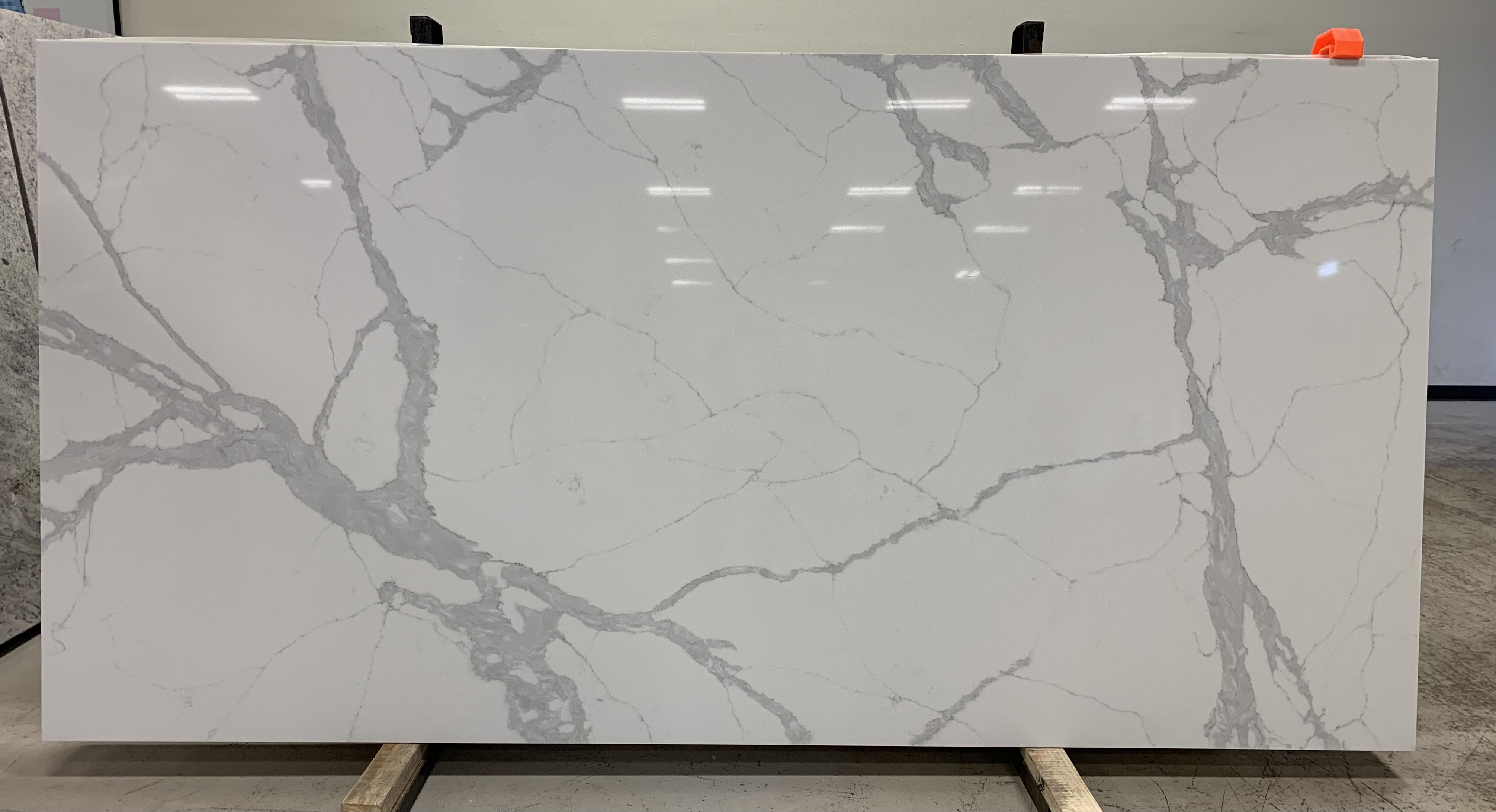 Calacatta Apex Polished 3cm – Quartz - Quartz Stone Slab