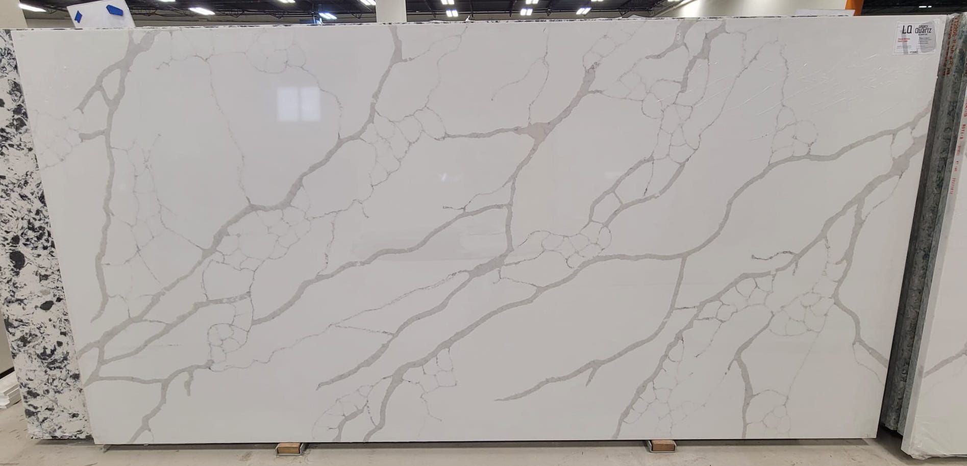 Calacatta Nova Polished 3cm – Quartz - Quartz Stone Slab