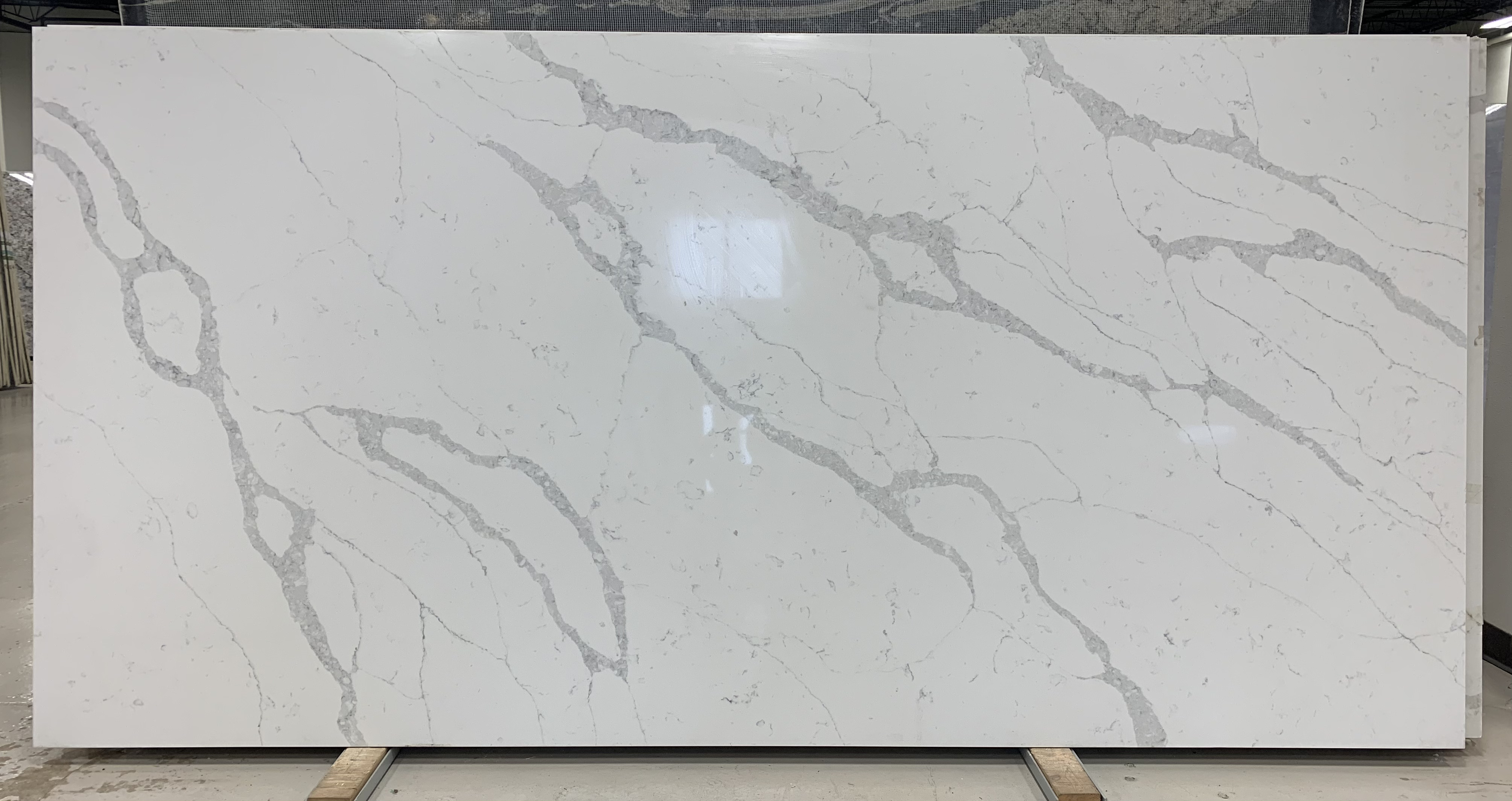 Calacatta Borghini Polished 3cm – Quartz - Quartz Stone Slab