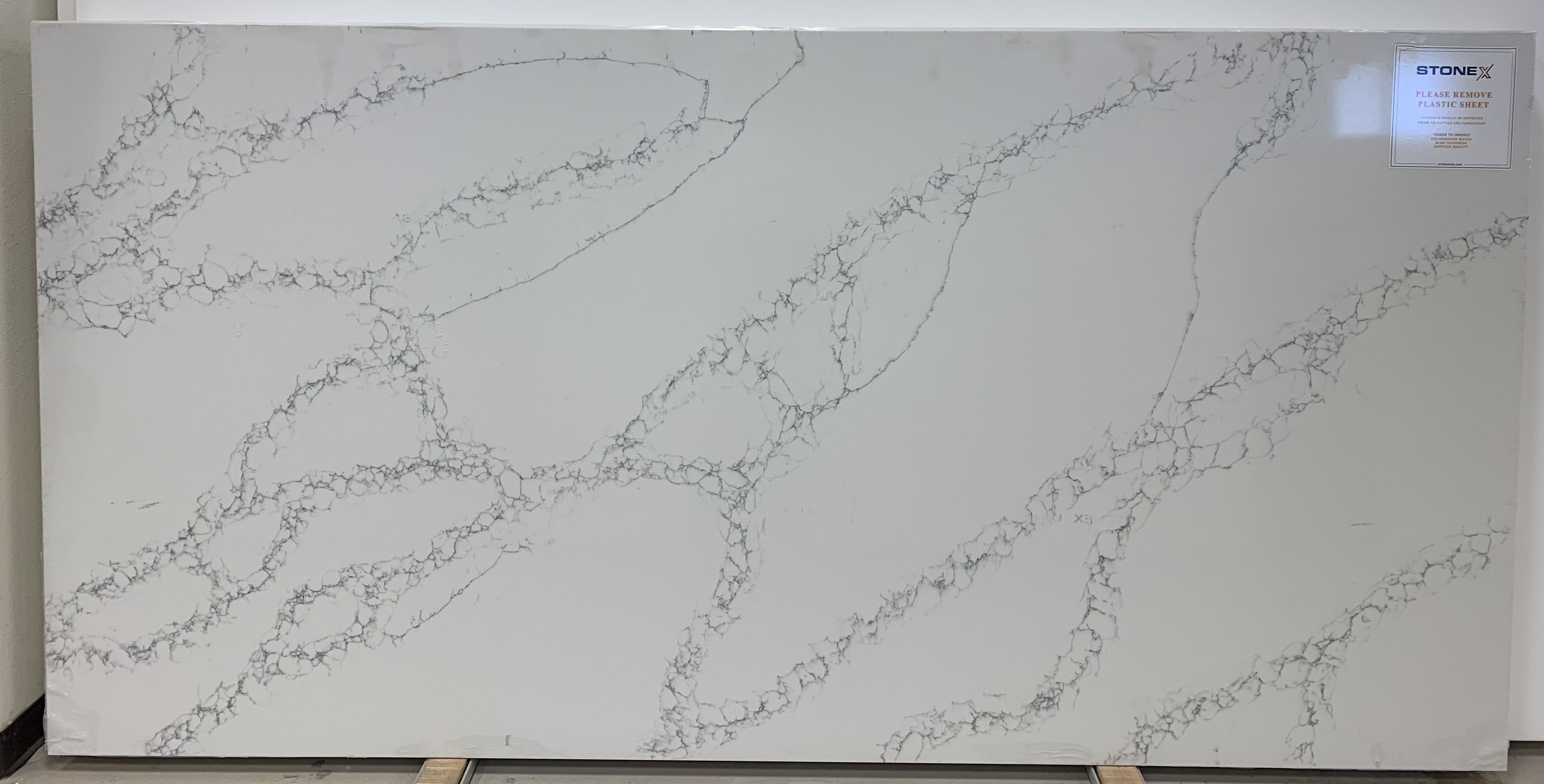 Calacatta Creek Polished 3cm – Quartz - Quartz Stone Slab