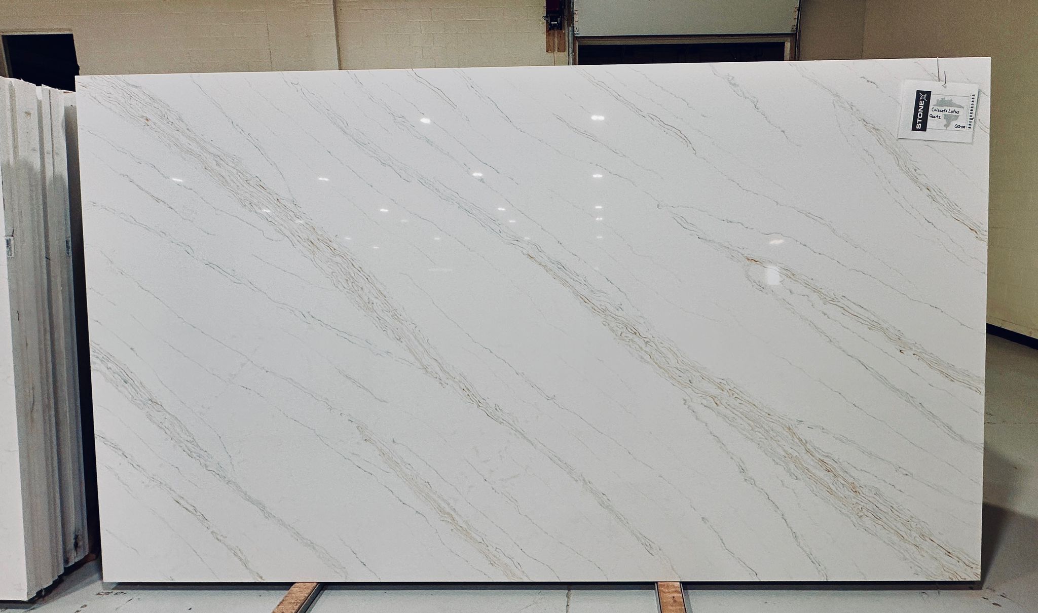 Calacatta Lotus Polished 3cm – Quartz - Quartz Stone Slab
