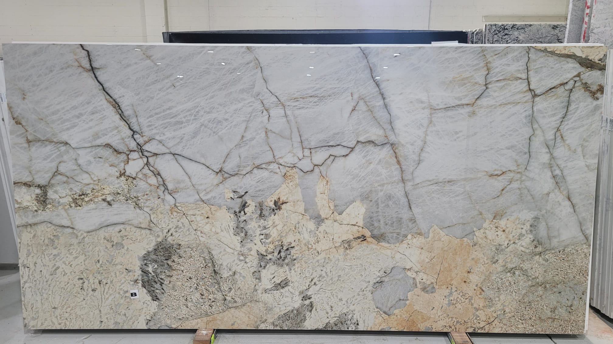 Patagonia Bianca Polished 2cm – Porcelain - Porcelain Stone Slab