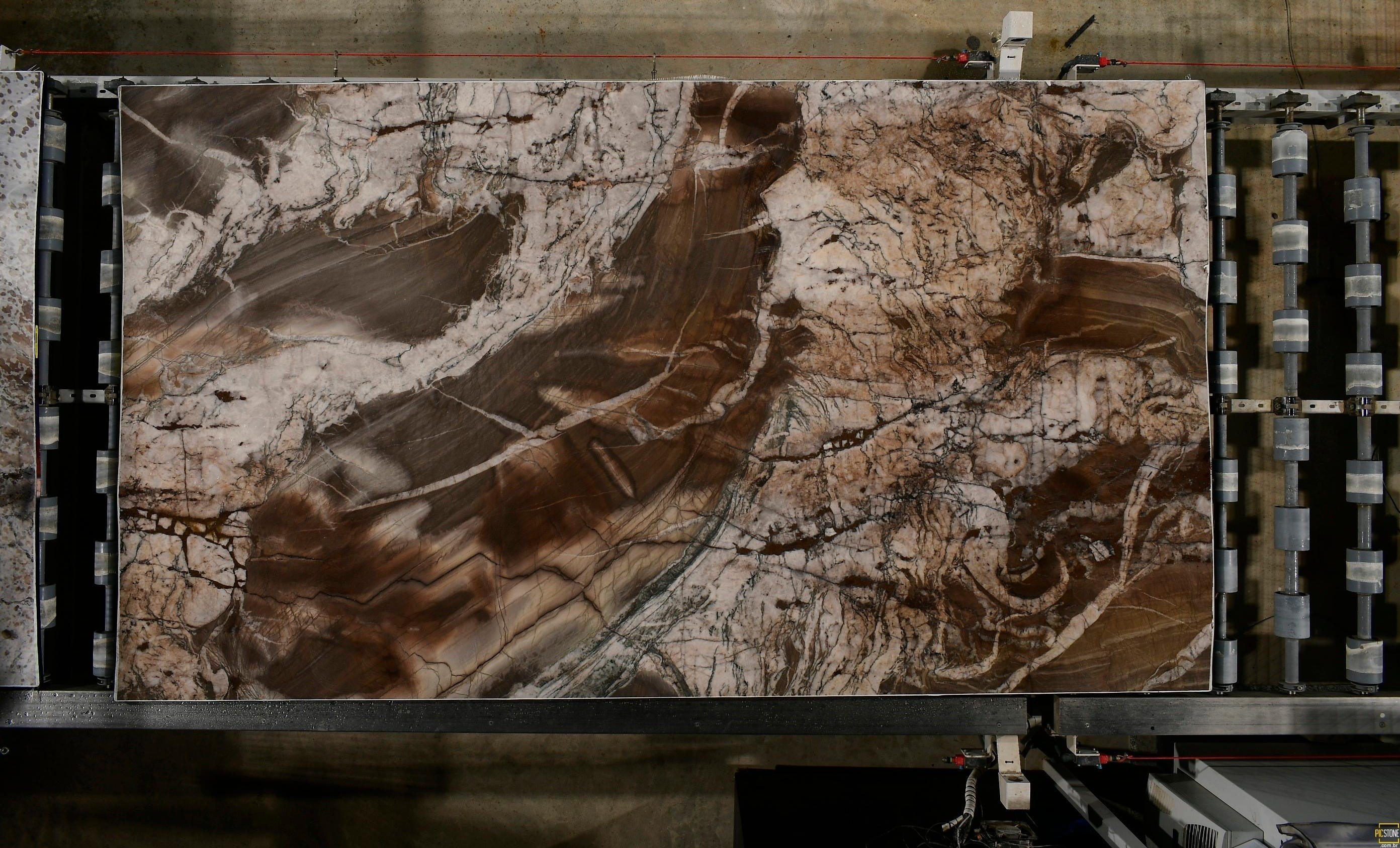 Crystal Tiffany Polished 2cm – Quartzite Quartzite Slab from Chicago Countertop - Quartz & Granite Countertops