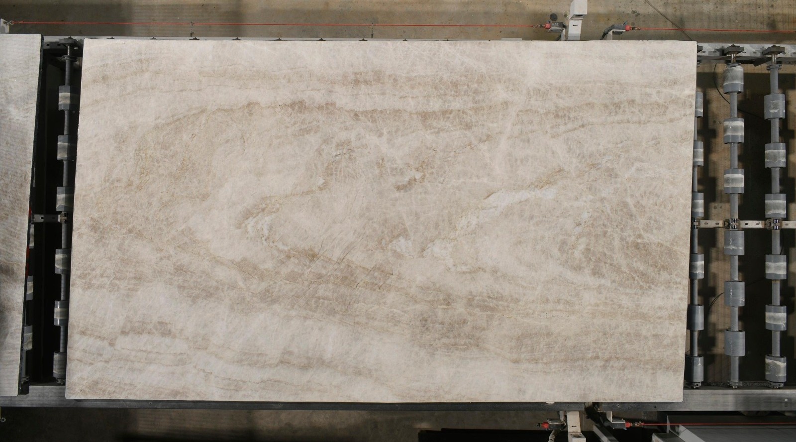 Taj Mahal Polished 3cm – Quartzite Quartzite Slab from Chicago Countertop - Quartz & Granite Countertops