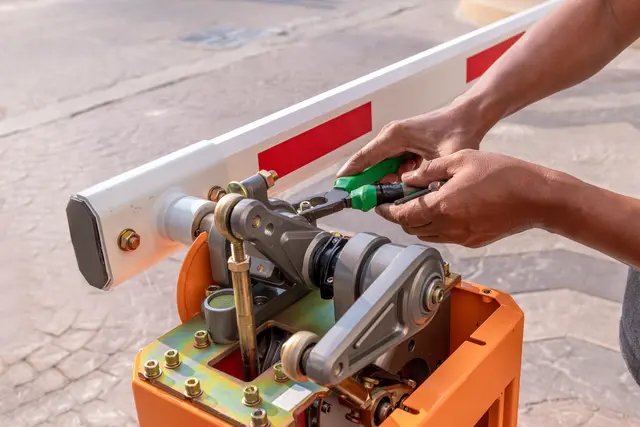 Bareier gate repair