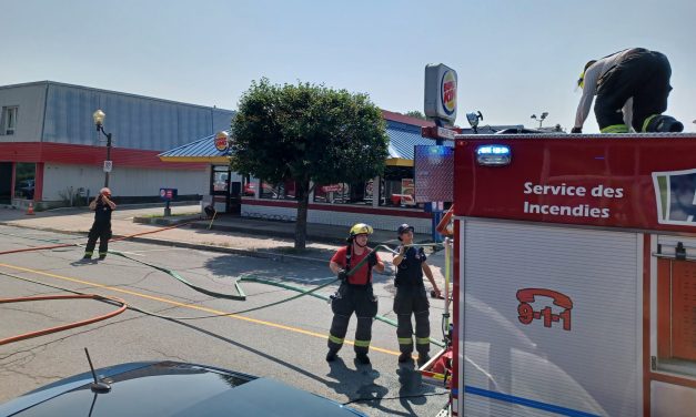 Fire at Hawkesbury Burger King