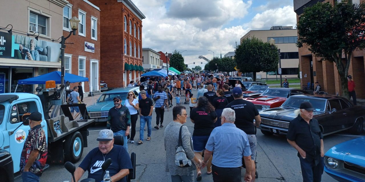 Auto Expo brings cars and crowds to downtown Hawkesbury