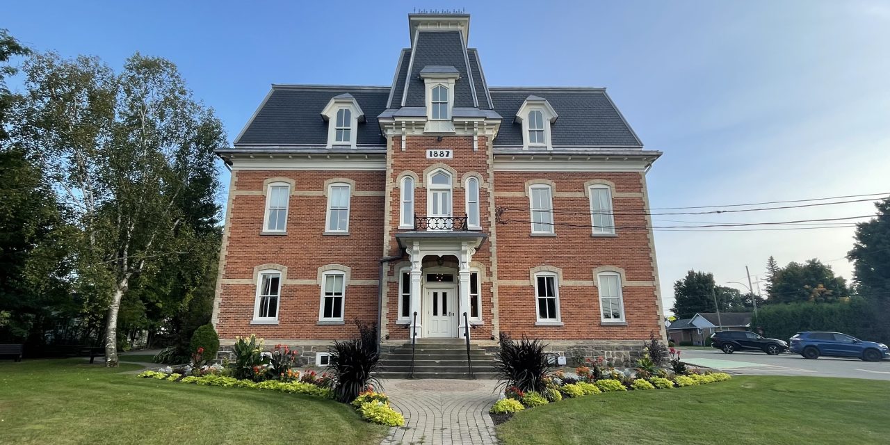 MRC d’Argenteuil awards two new contracts