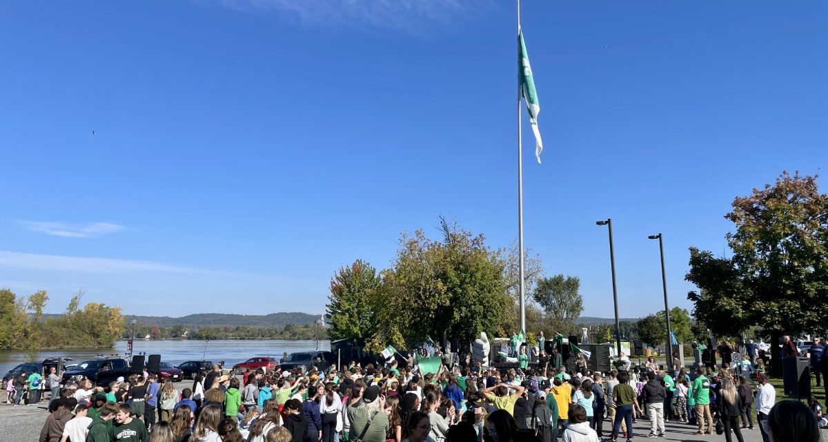 Hawkesbury Franco-Ontarian flag-raising event celebrated with pride