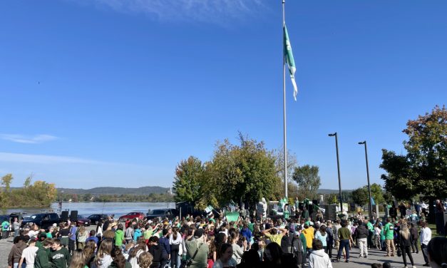 Hawkesbury Franco-Ontarian flag-raising event celebrated with pride