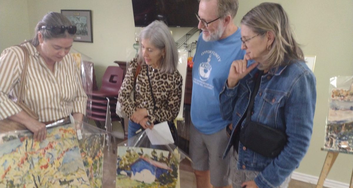 Art sale raises $2,800 for Opportunity Knox