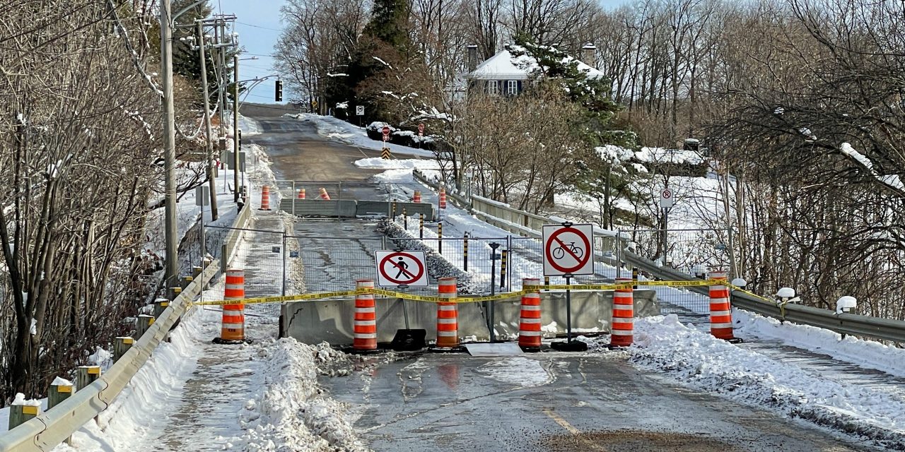 Bridge in Brownsburg now closed