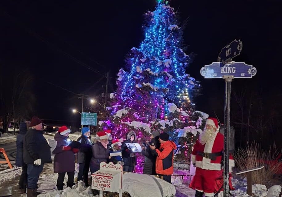 Tree lighting in L’Orignal, and send your letters to Santa!