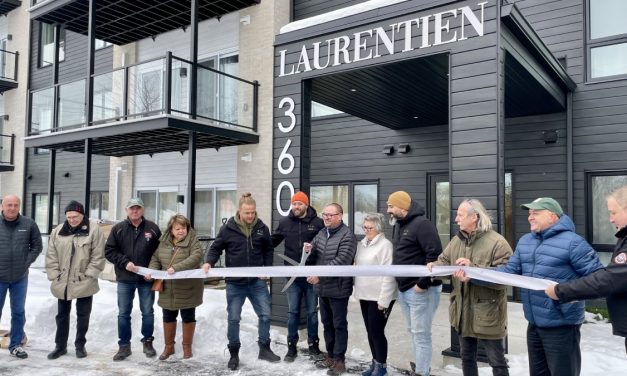 Le Laurentien apartment building inaugurated in Grenville