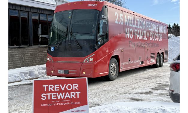 Bonnie Crombie visits Rockland on campaign trail