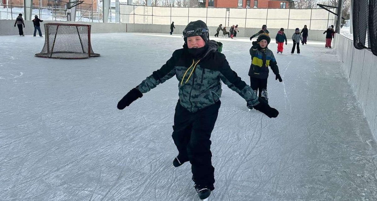Skating for school in Grenville