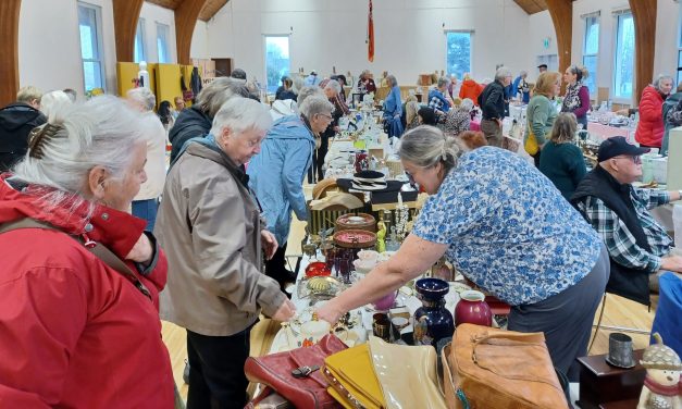 Plates, Pearls, and Pretty Things come to Hawkesbury