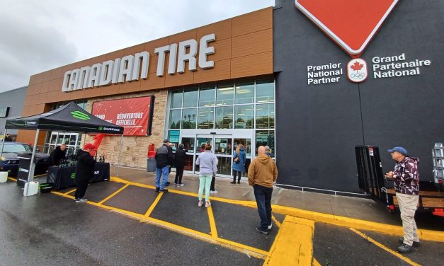 Grand reopening at Hawkesbury Canadian Tire