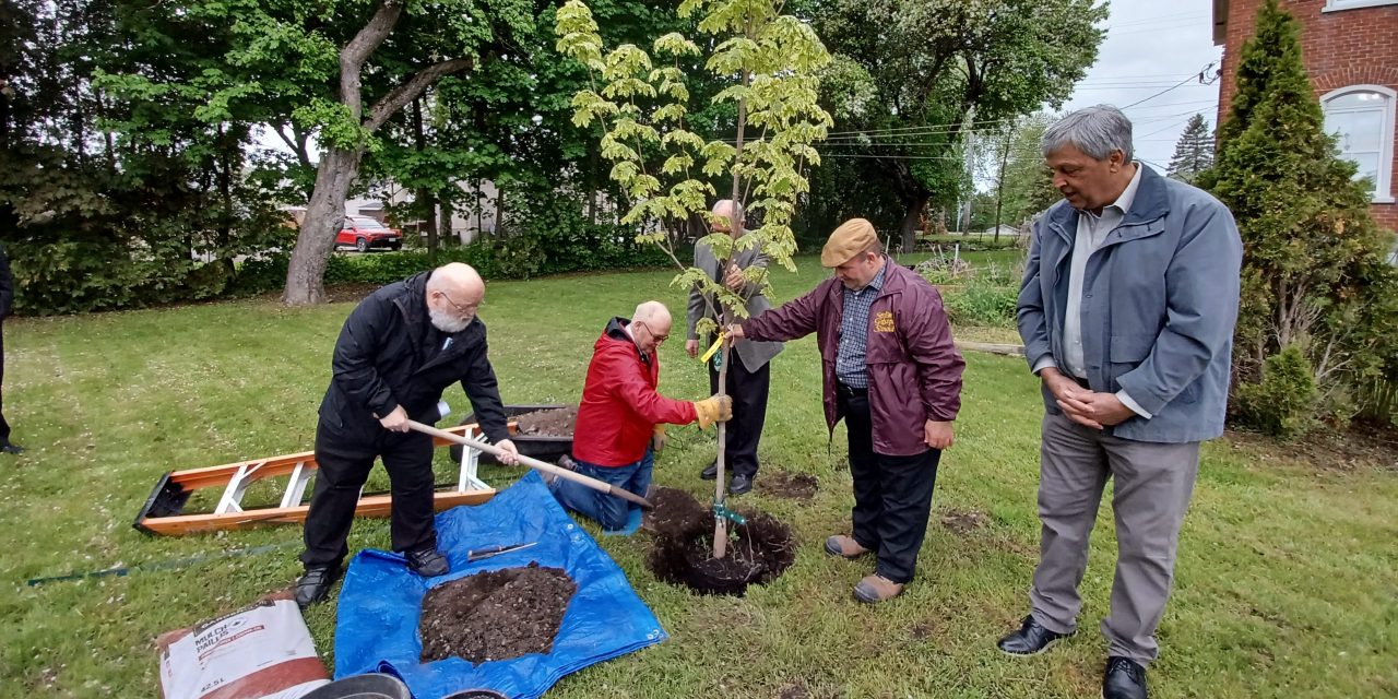 Knox Vankleek Hill celebrates 200 years