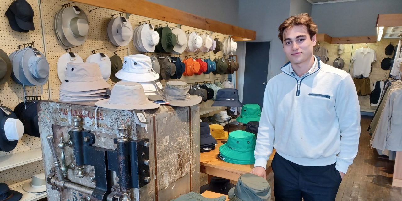 Promoting Canada at Rob McIntosh in South Lancaster