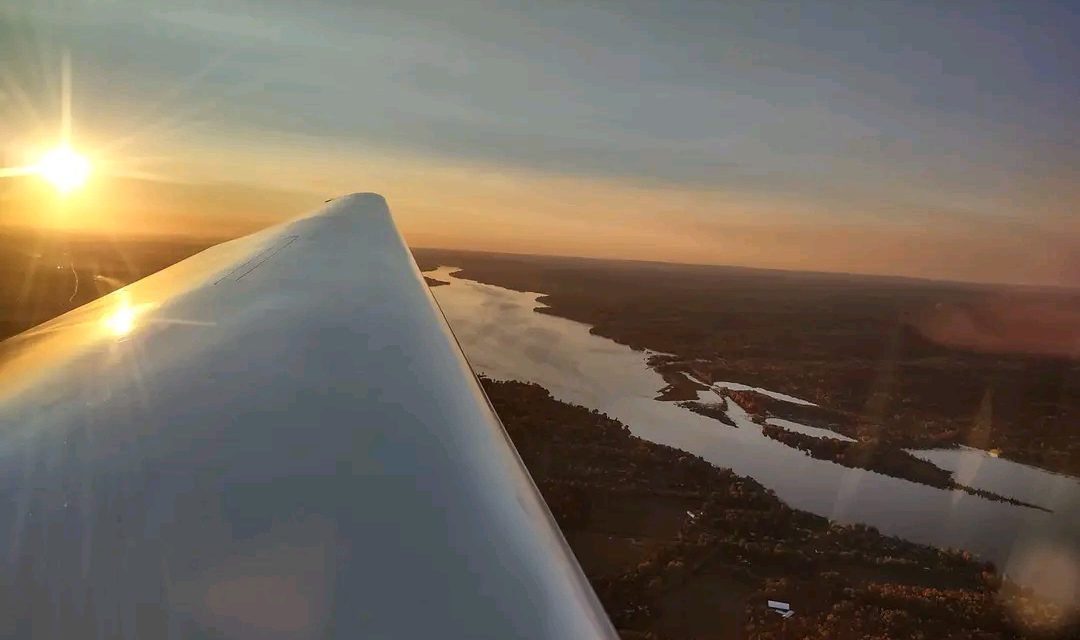 Hawkesbury pilot’s lead the world!