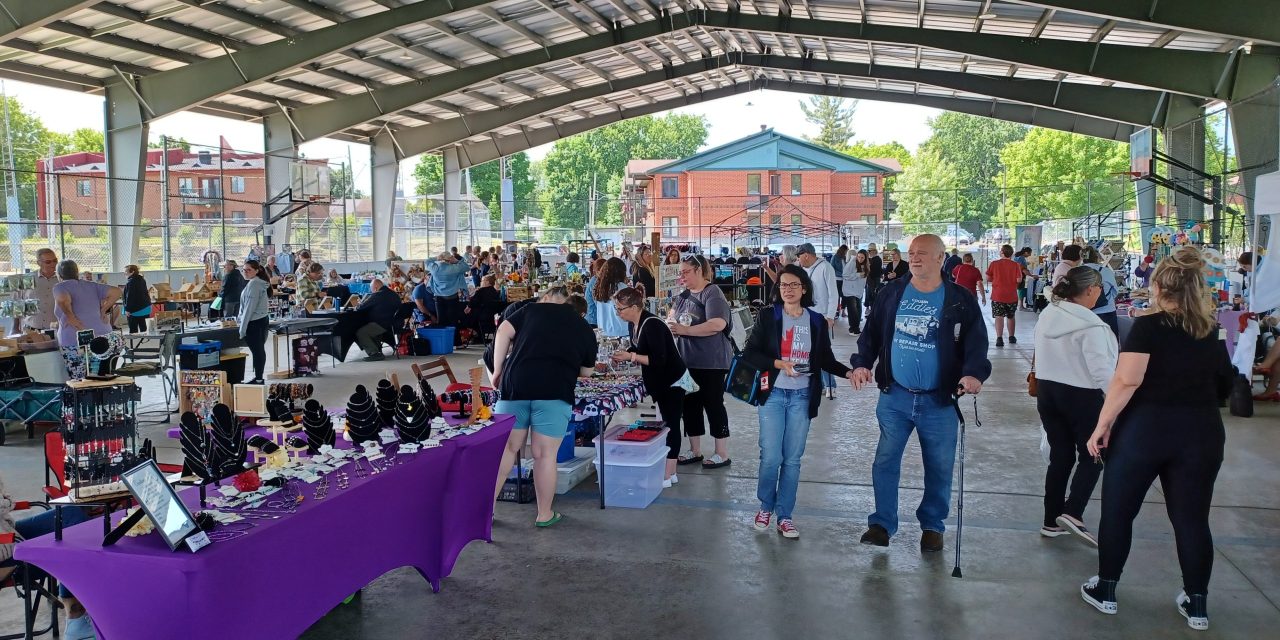 Market day in Grenville
