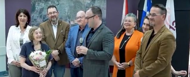 Lachute council honours resident for volunteer medal