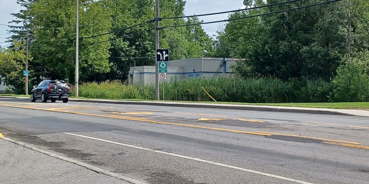 Grenville council wants meeting with minister about rough road