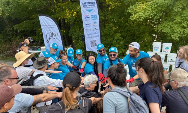 Lachute residents unite to clean along Rivière du Nord