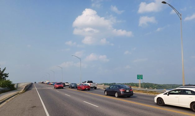Slow Friday traffic on the Long Sault Bridge