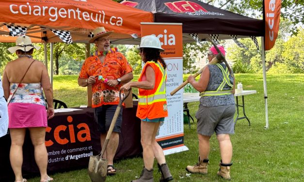 Rallye de la CCIA brings fun, friendly competition to exploring Argenteuil businesses
