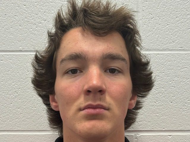 Hawks sign player from southwestern Ontario league