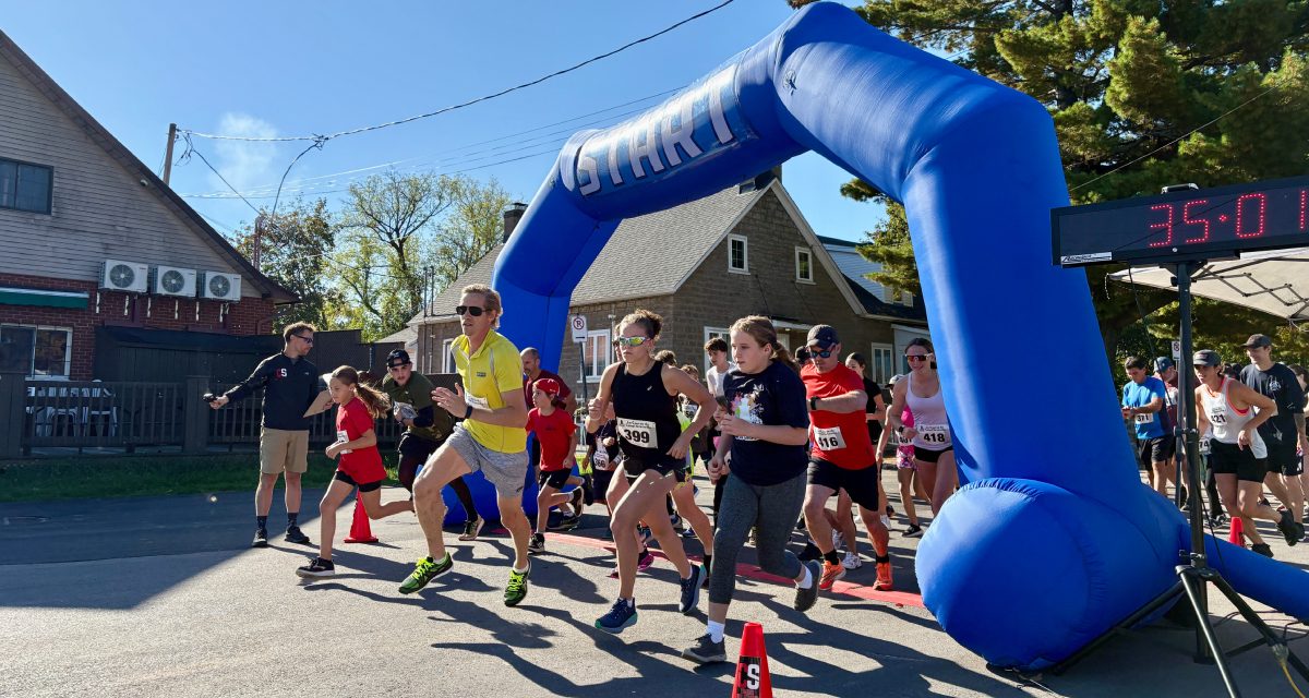 Grenville Course du Canal attracts more than 250 runners