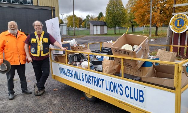 Vankleek Hill Lions collect electronic waste