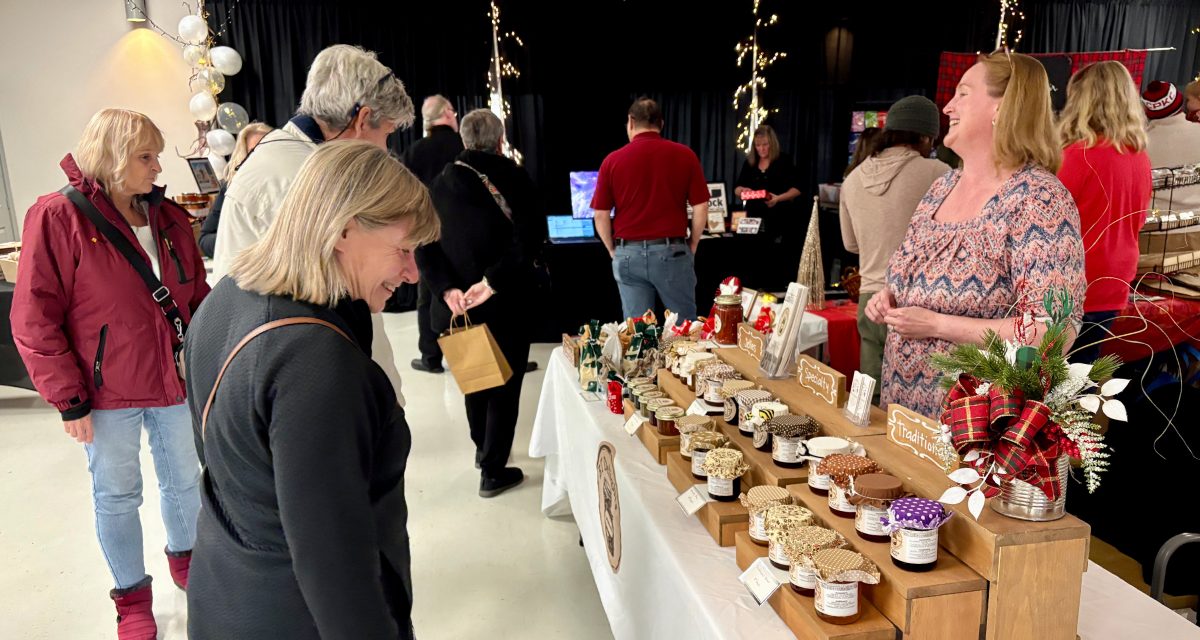 Vendors offer a taste of Glengarry at holiday market