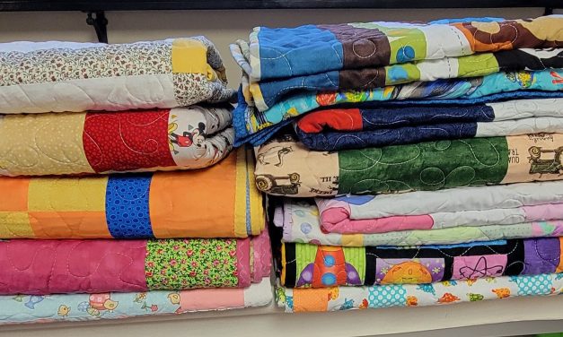 Vankleek Hill quilters help Children’s Aid Society