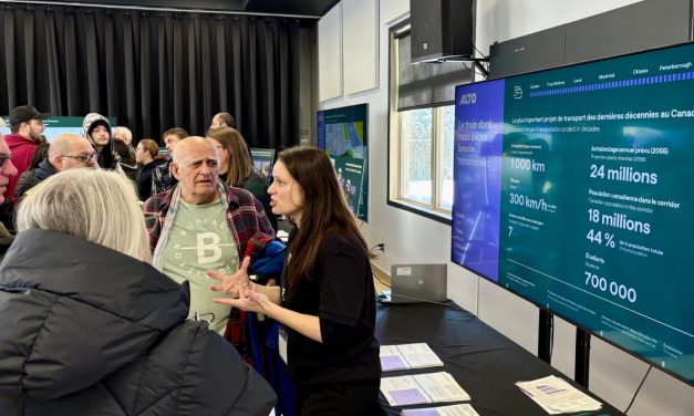 Alto public consultations in Brownsburg-Chatham draw large crowds