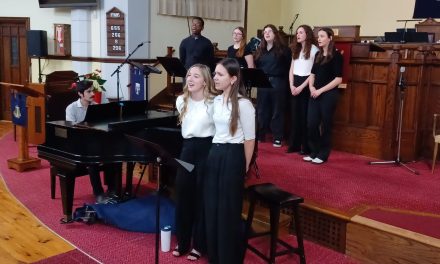 Concert features Le Sommet’s musical talent