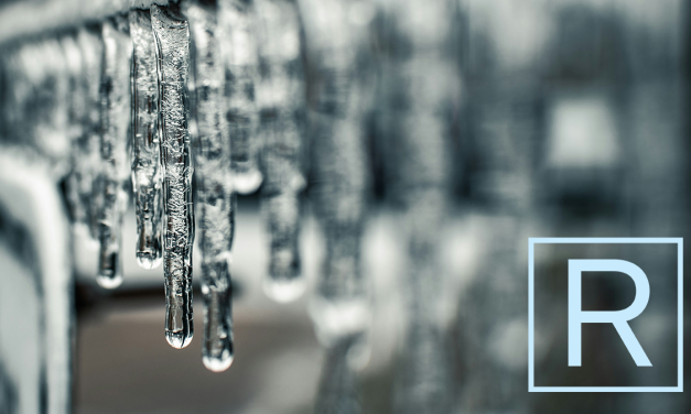 The Review storm notice! The Review avis d’orage!