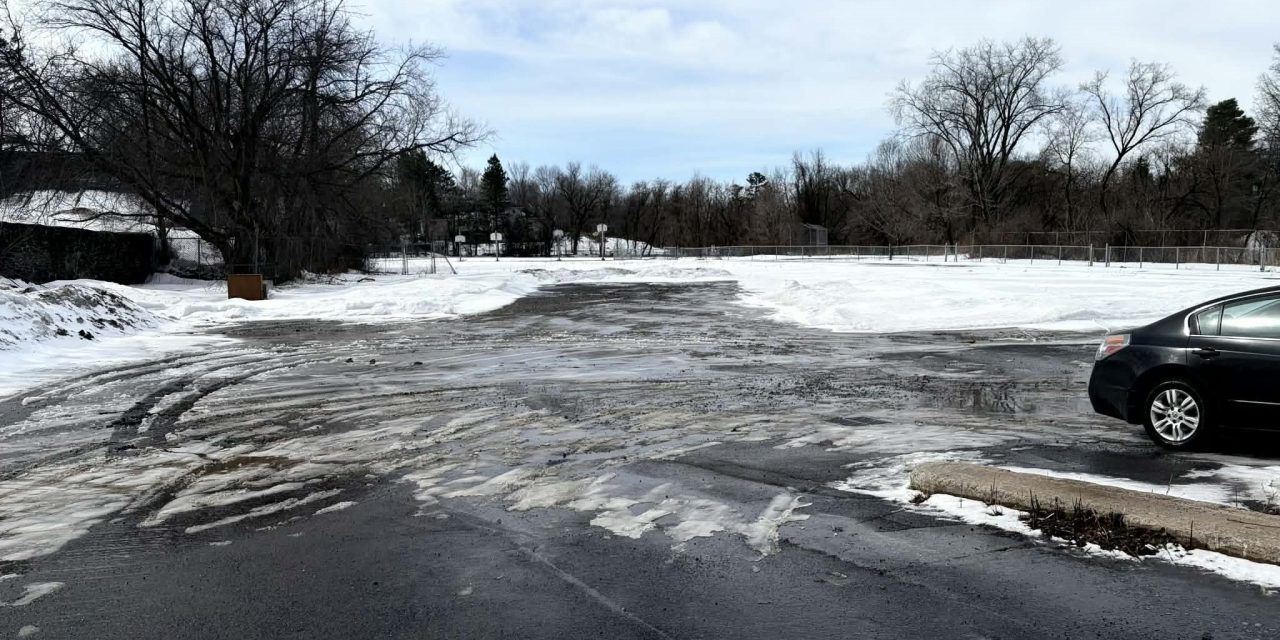 Zoning adjusted so chip stand can relocate in Hawkesbury