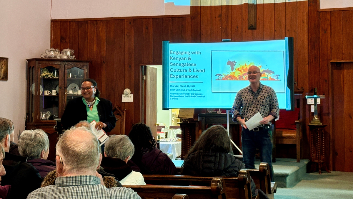 Speakers discuss resilience and community in Senegal and Kenya